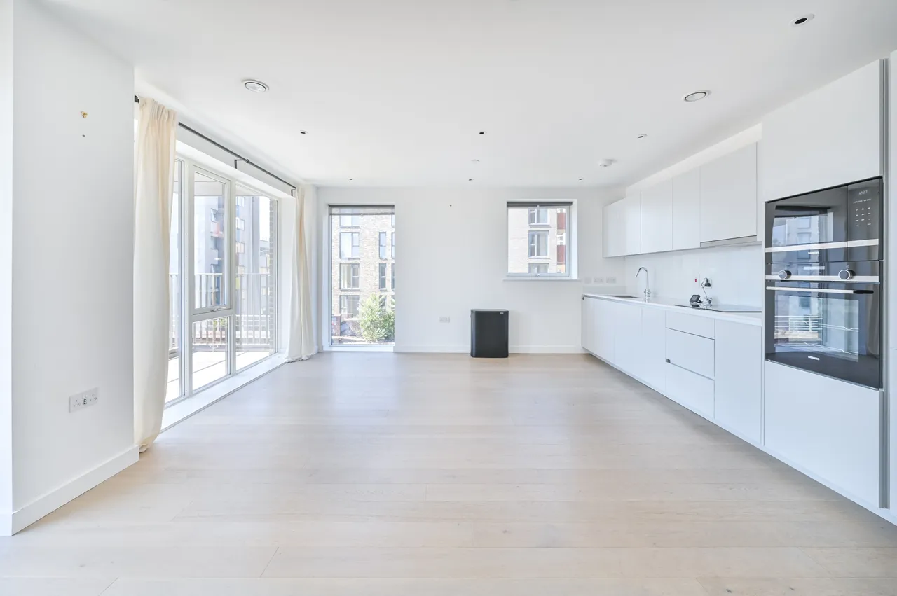 15 Cavendish Apartments, 16a Camberwell Road, London, photo 5