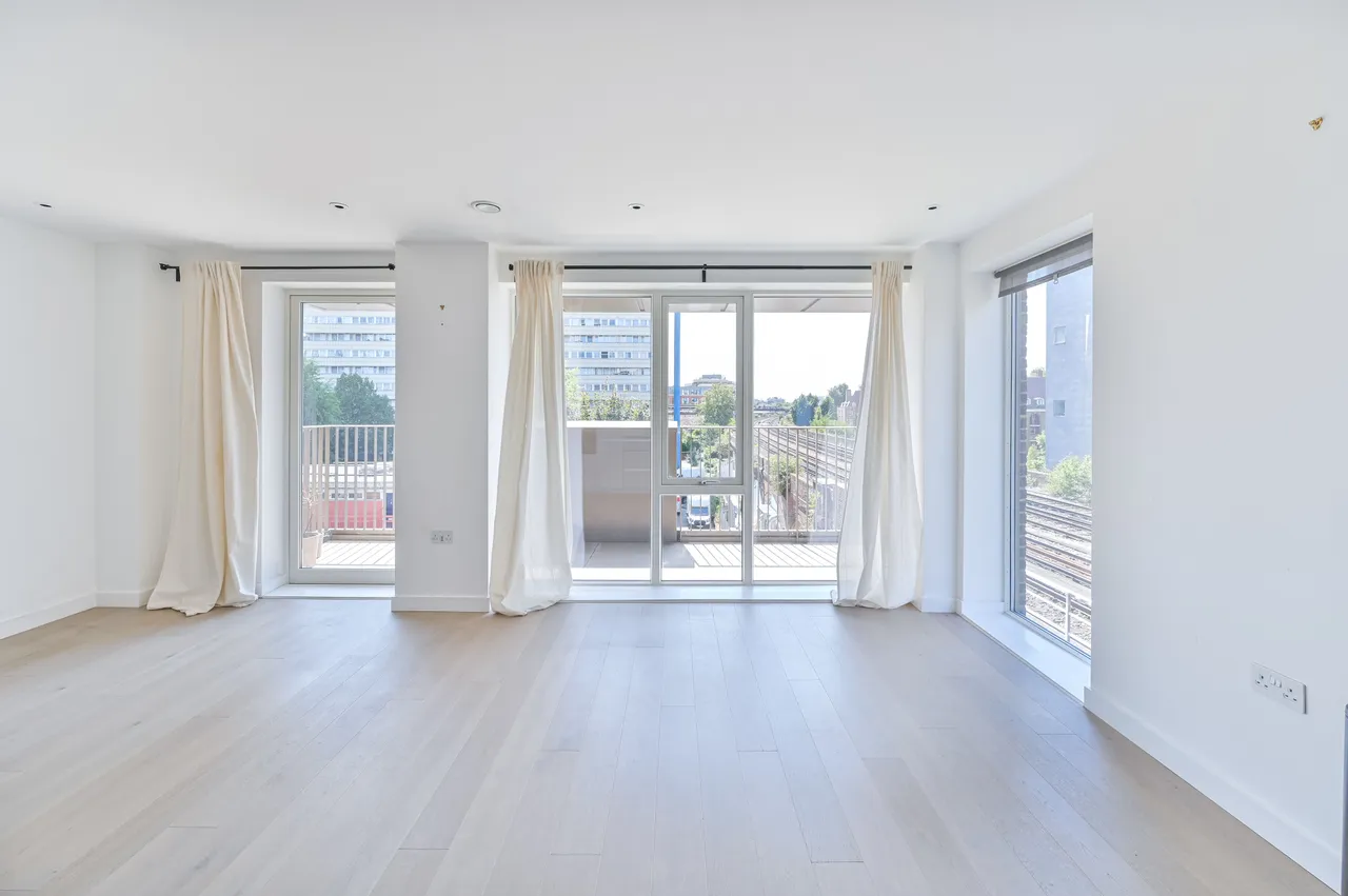 15 Cavendish Apartments, 16a Camberwell Road, London, photo 12