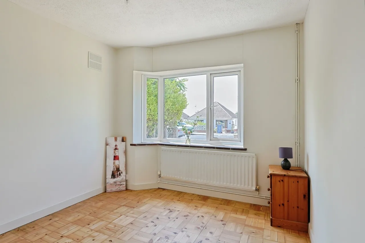 Julyan Avenue, Wallisdown, BH12, photo 11
