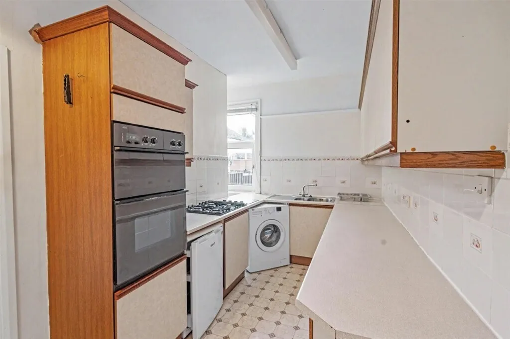 Cleasby Road, Menston, LS29, photo 3