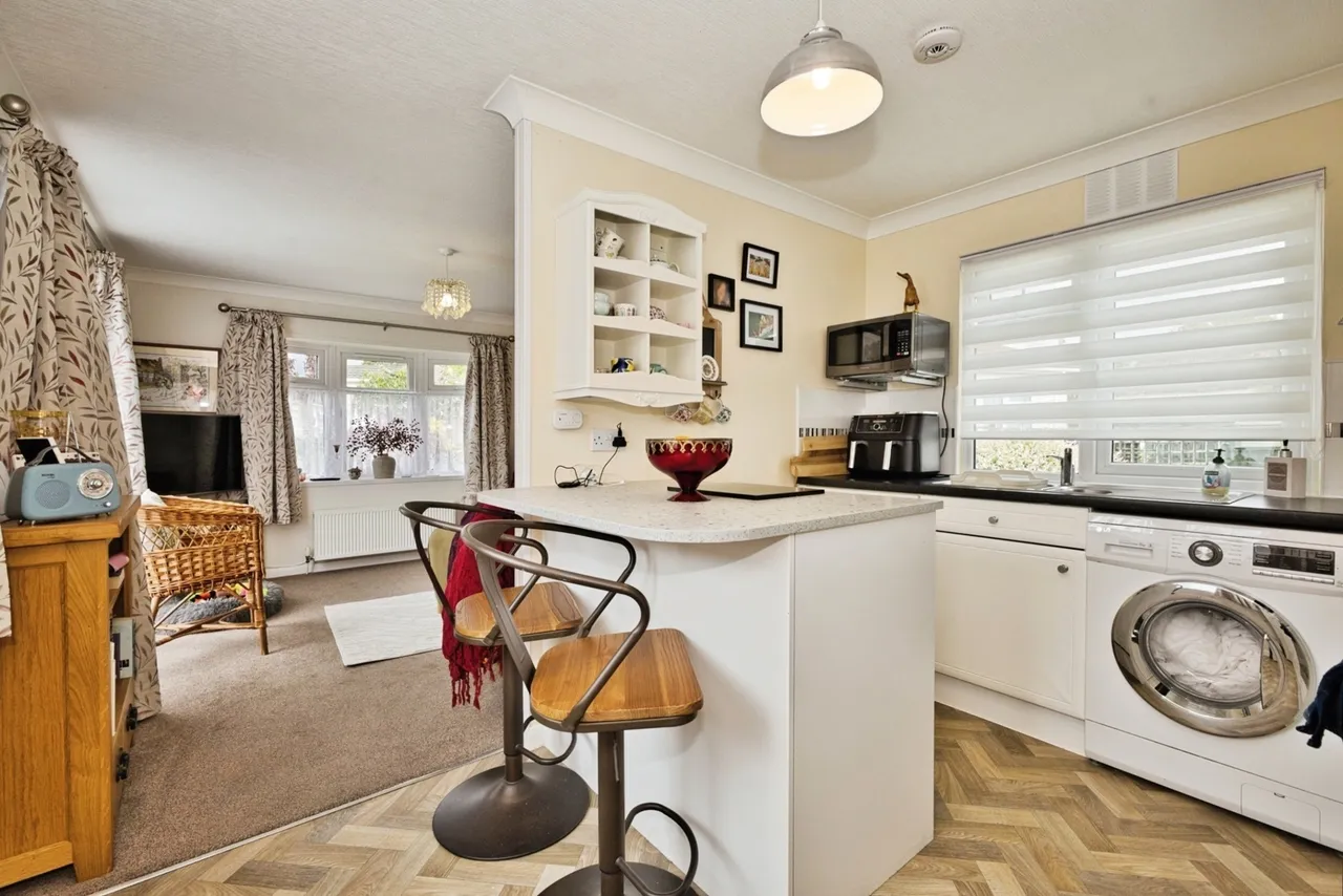 Hurst Park, Martock, TA12, photo 13