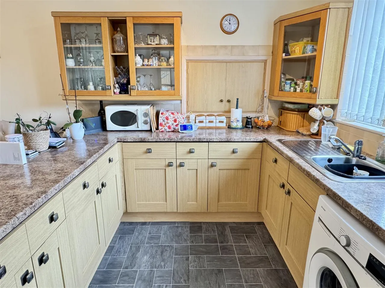Trevarno Close, Trewoon, photo 14