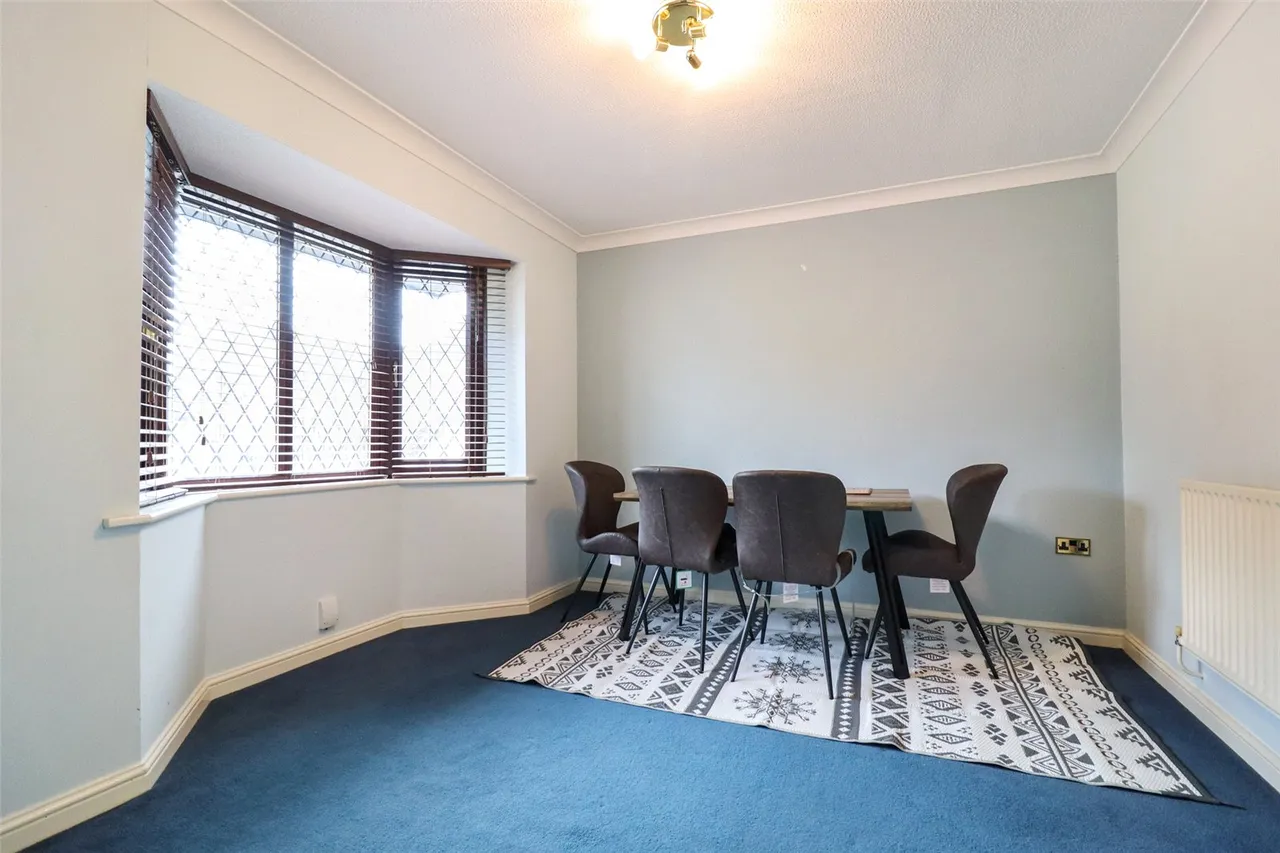 Tamworth Drive, Fleet, Hampshire, GU51 2UW, photo 7