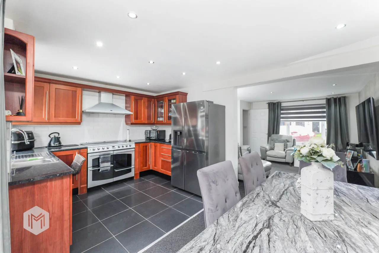 Castle Croft, Bolton, BL2, photo 4