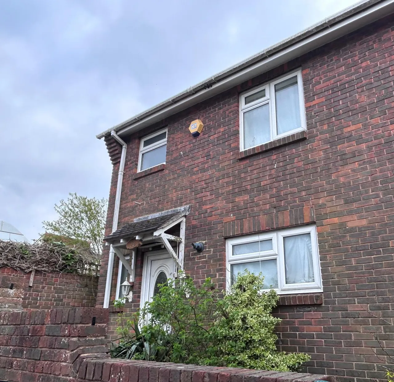 3 bed house to rent — Fletching Close, BRIGHTON