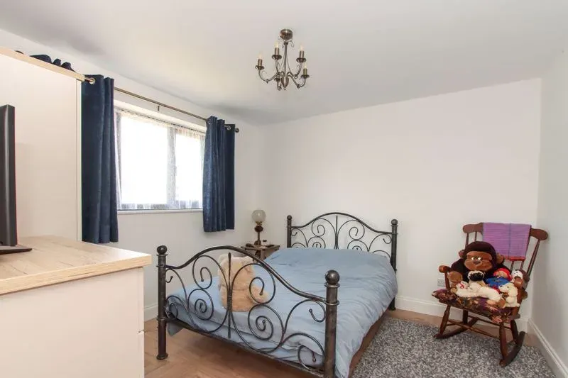 Abbots Rise, Kings Langley, Hertfordshire, WD4 8AR, photo 5