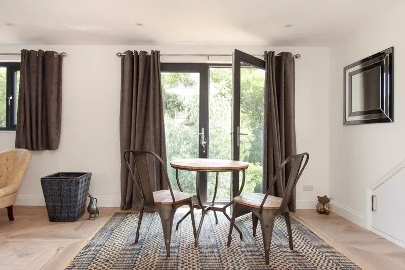 Abbots Rise, Kings Langley, Hertfordshire, WD4 8AR, photo 14