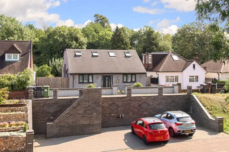 2 bed property for sale — Abbots Rise, Kings Langley, Hertfordshire, WD4 8AR