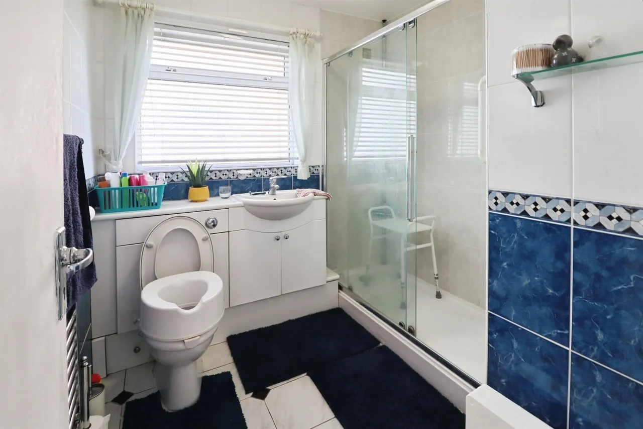 Minehead Avenue, Penarth, CF64, photo 12