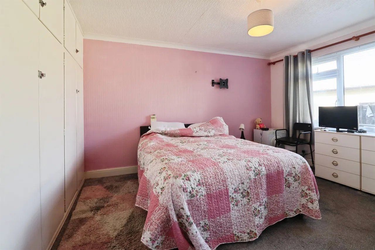 Minehead Avenue, Penarth, CF64, photo 5