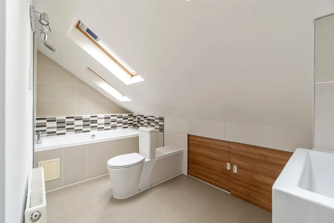 Stanley Gardens Road, Teddington, TW11 8SY, photo 10