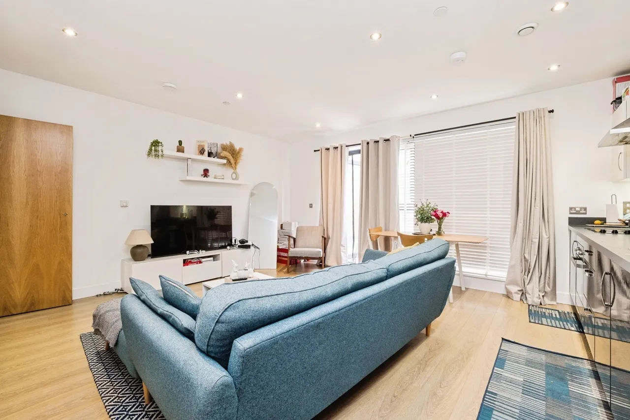 Parade Gardens, Chingford, E4, photo 14