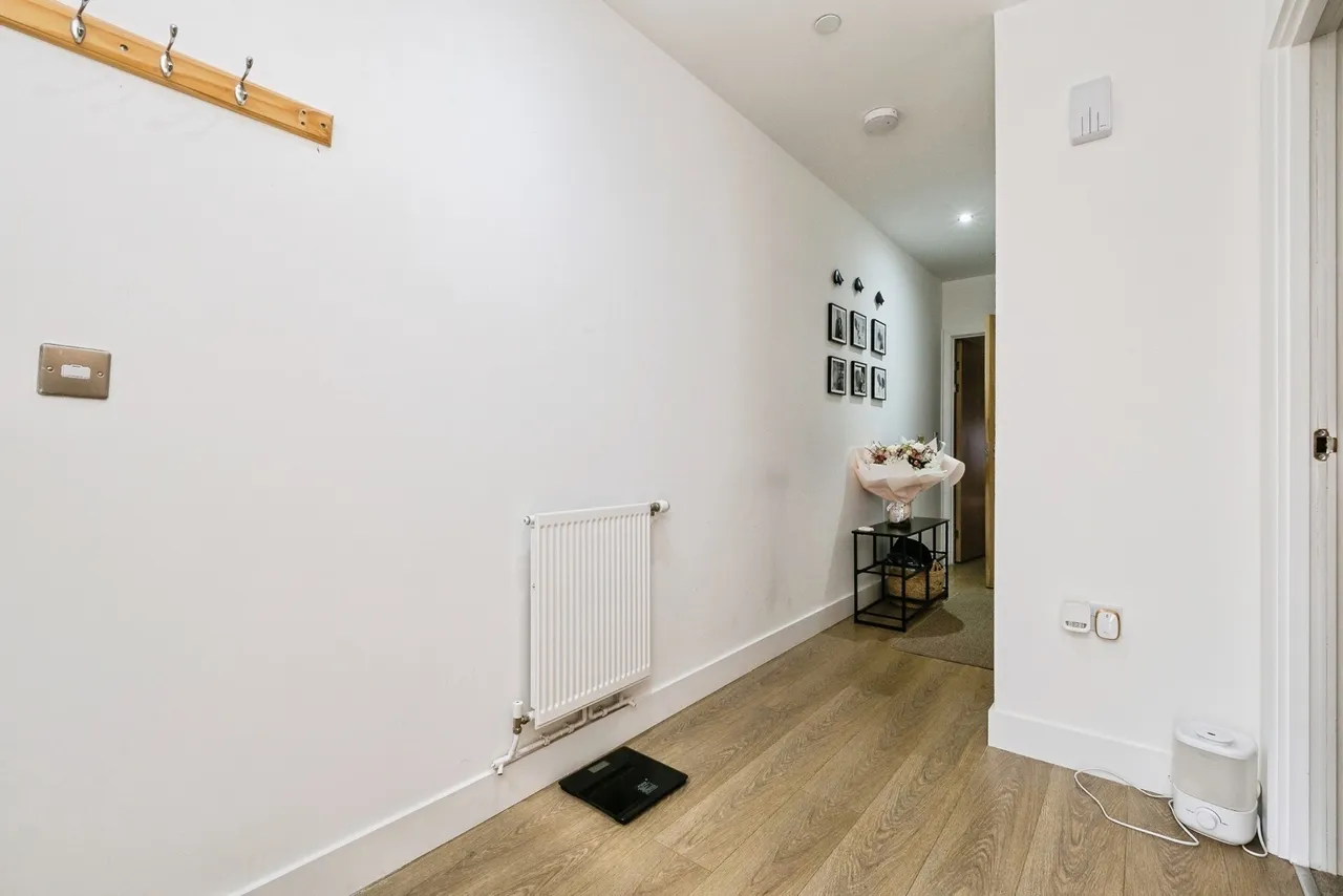 Parade Gardens, Chingford, E4, photo 11
