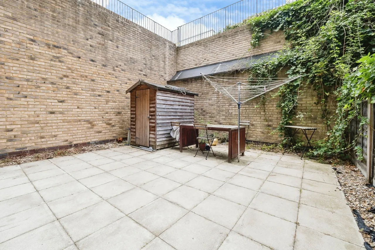 Parade Gardens, Chingford, E4, photo 12
