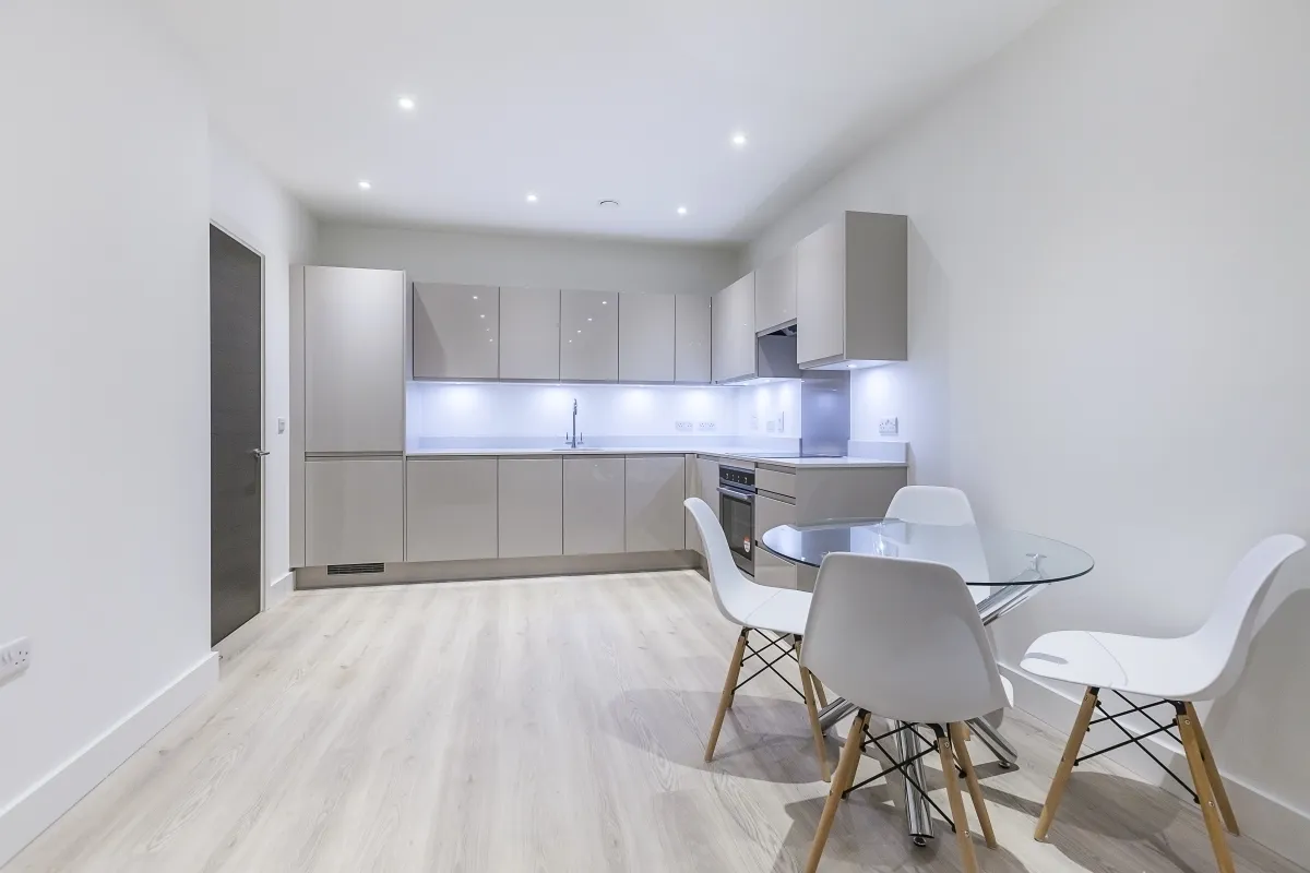 Valencia Close, London, E14, photo 4