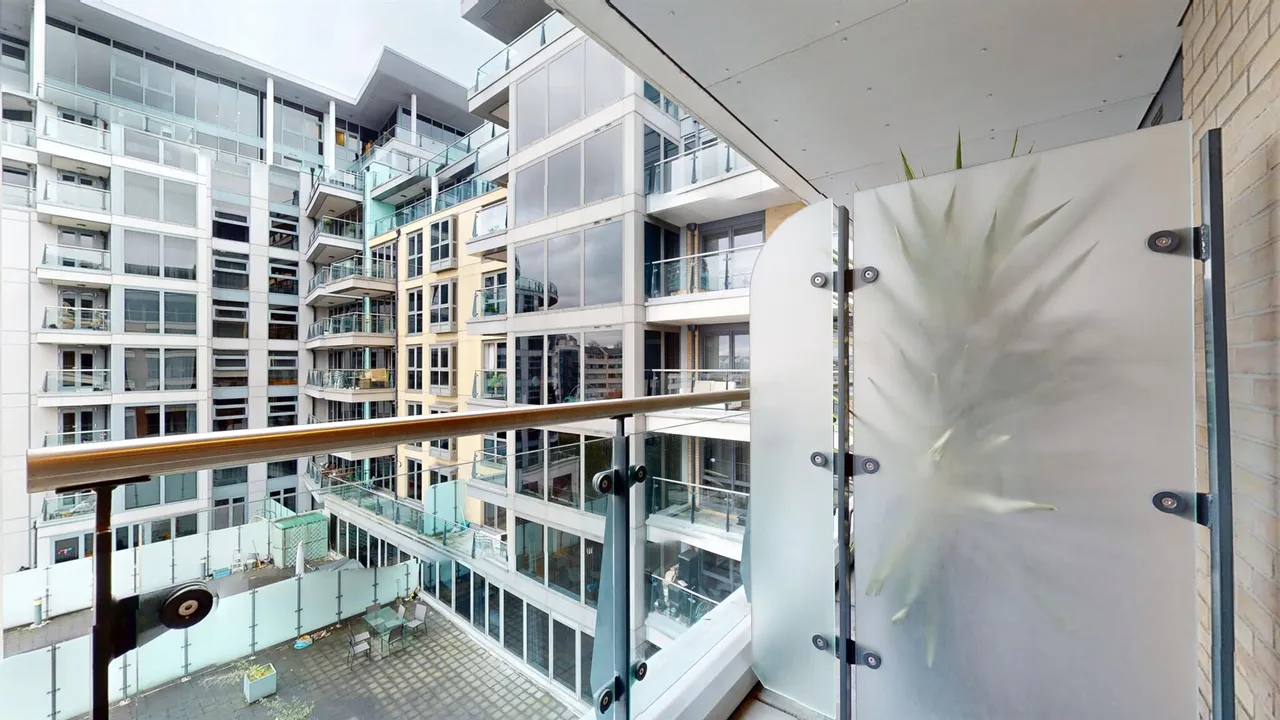 Townmead Road, London, SW6, photo 17