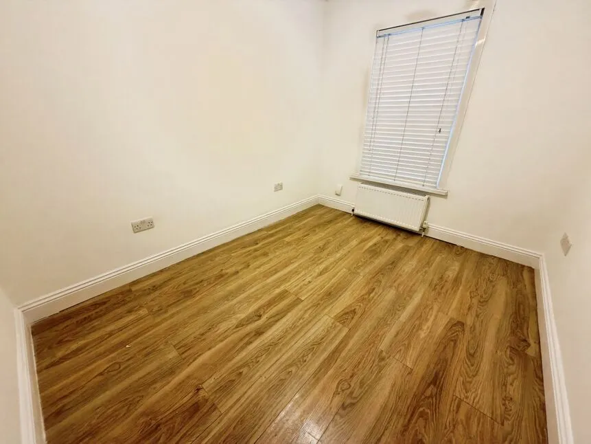 Wellington Road, London, E7, photo 16