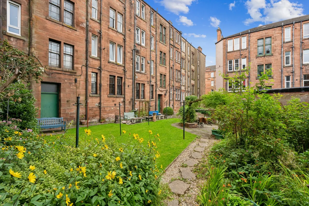 Garrioch Quadrant, North Kelvinside, G20, photo 12