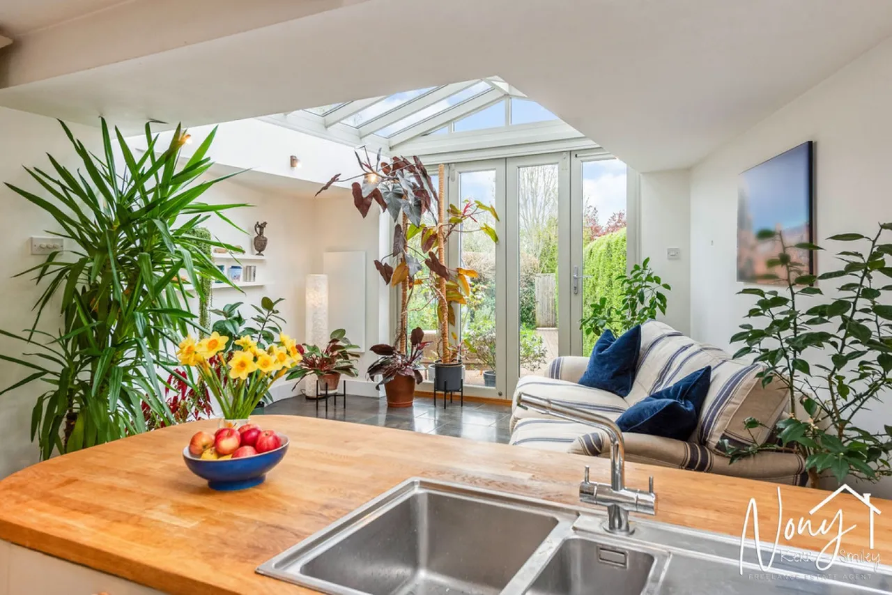 Alresford Road, Winchester, photo 7