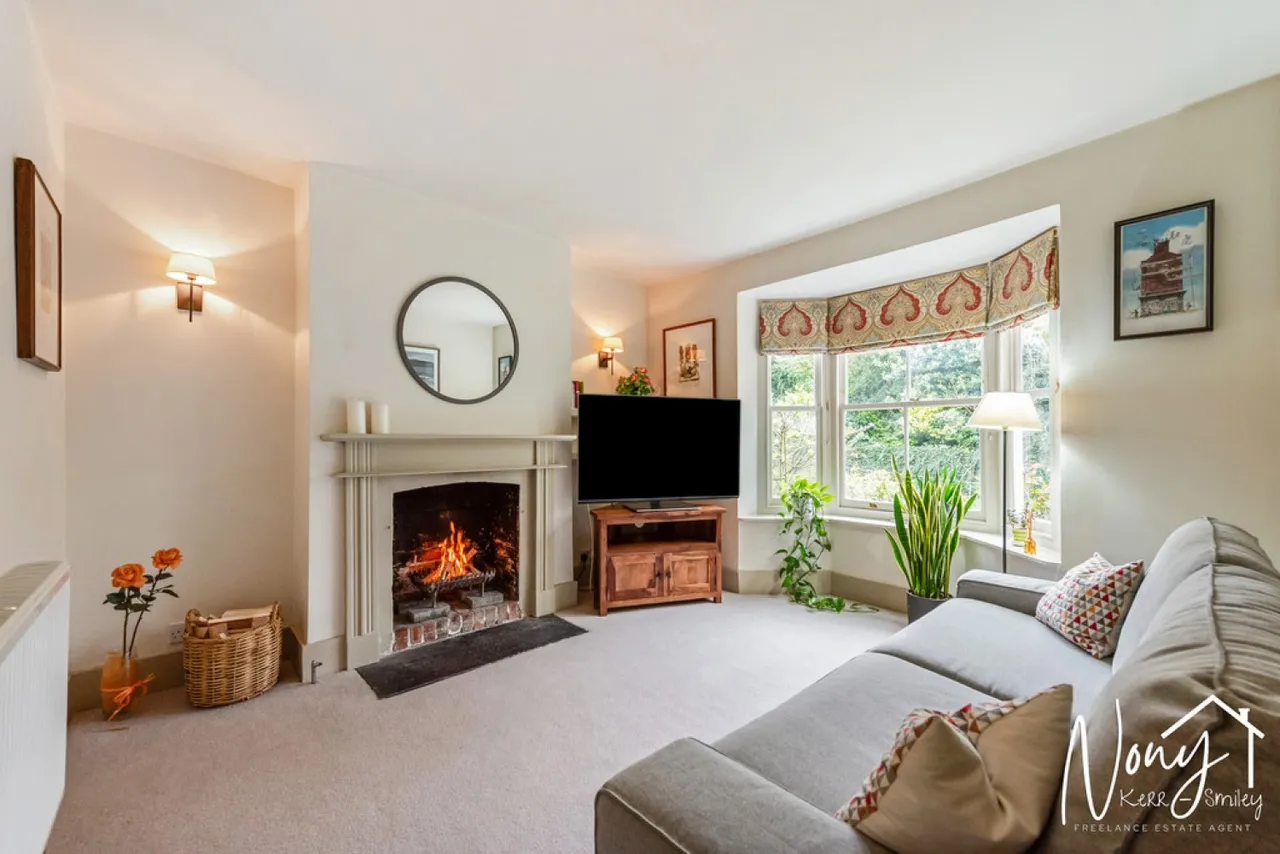 Alresford Road, Winchester, photo 3