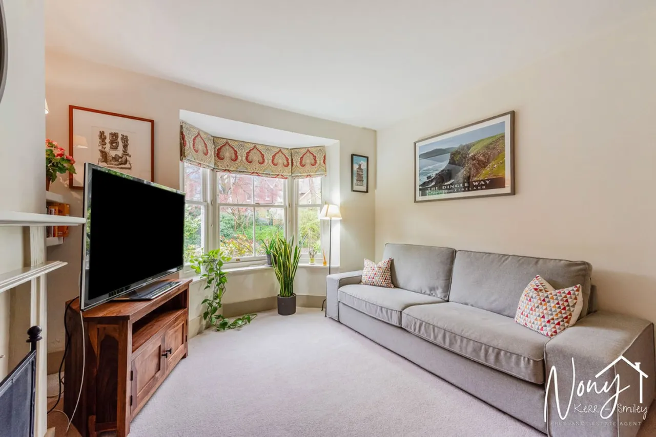 Alresford Road, Winchester, photo 5