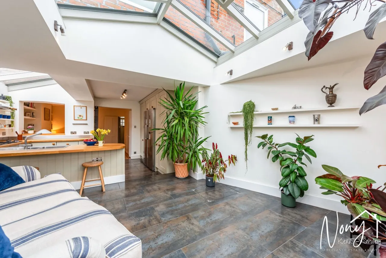 Alresford Road, Winchester, photo 10