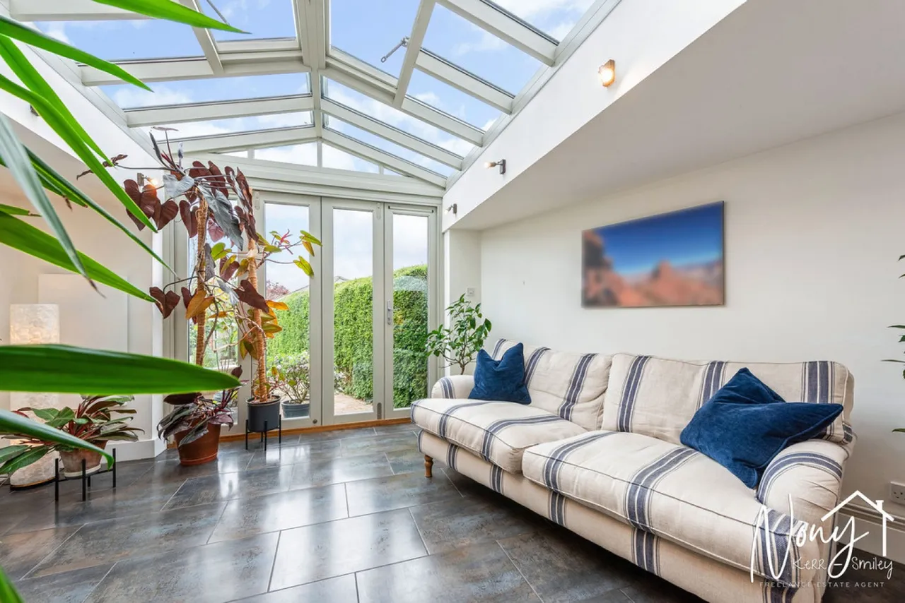 Alresford Road, Winchester, photo 9