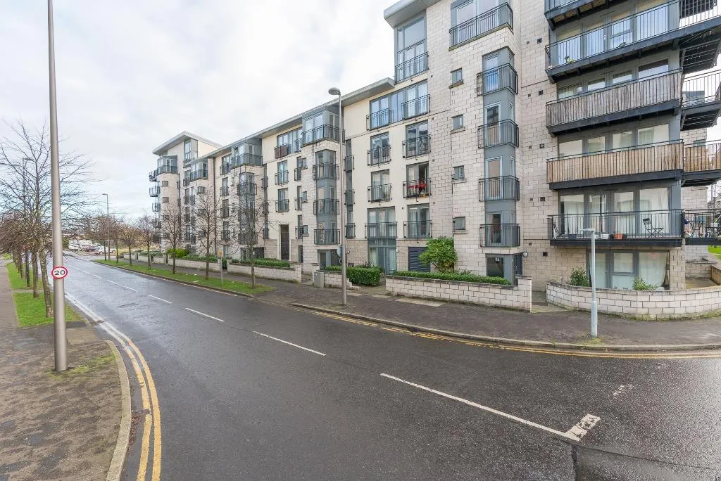 Waterfront Park, Granton, EH5, photo 7
