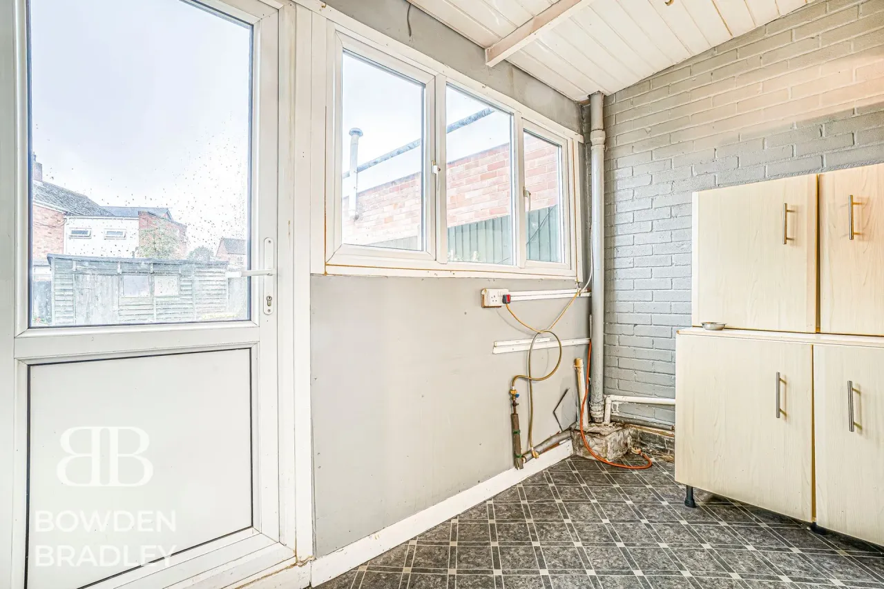 Fullwell Avenue, Clayhall, IG5, photo 28