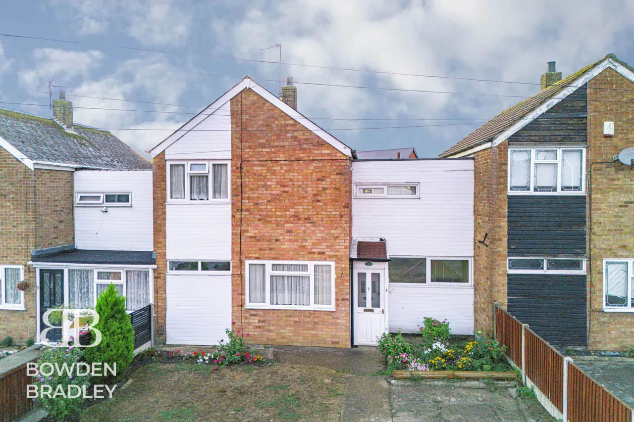 Fullwell Avenue, Clayhall, IG5, photo 42