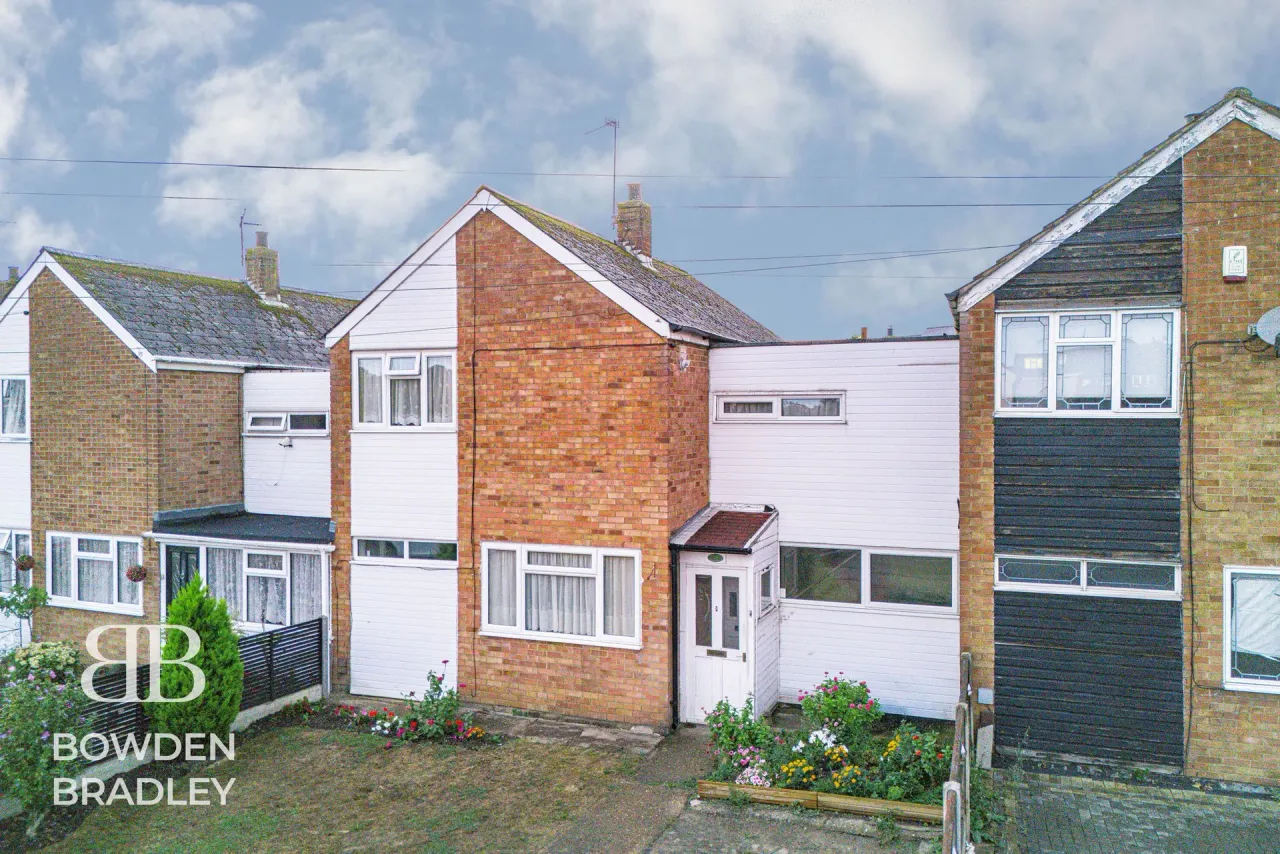 Fullwell Avenue, Clayhall, IG5, photo 22