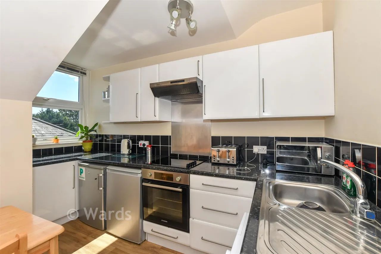 Upper Grosvenor Road, Tunbridge Wells, TN1, photo 2