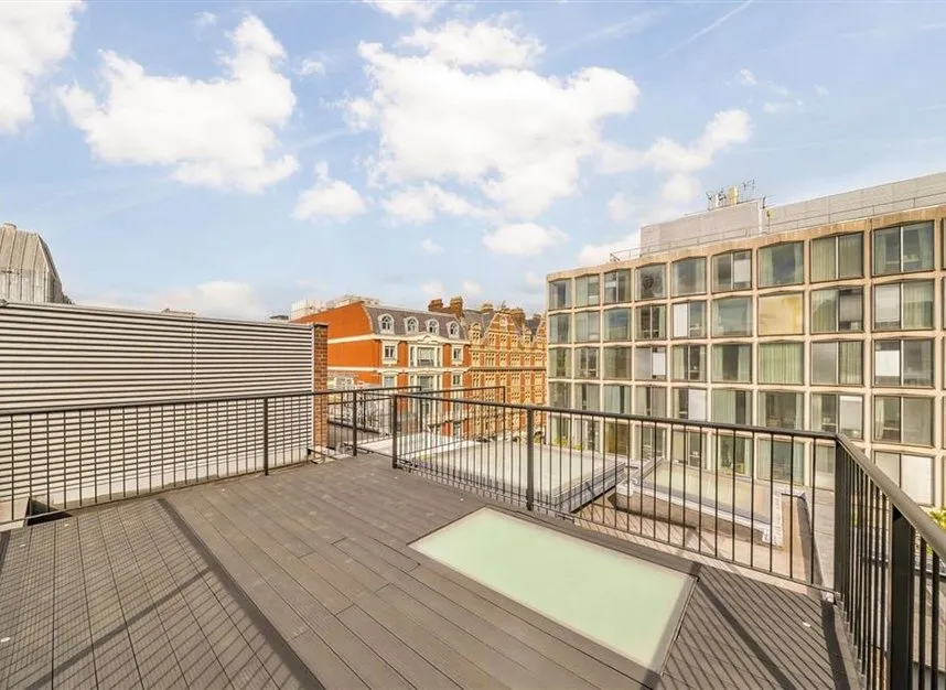 38 St Martins Lane, Fitzrovia & Covent Garden, WC2N, photo 7