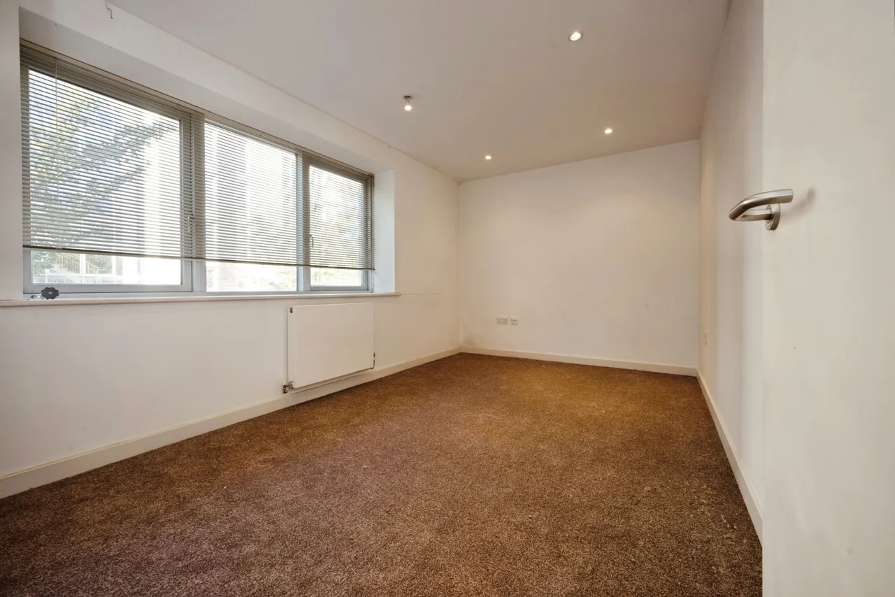 Castle Lane, Bedford, MK40, photo 4