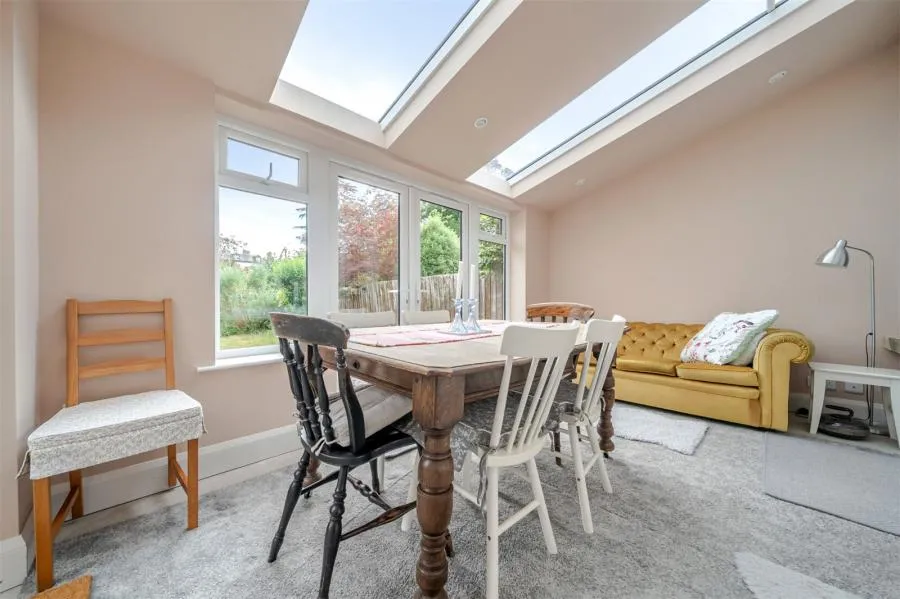 Balmore Drive, Caversham, RG4, photo 9