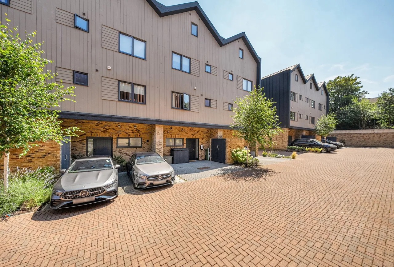 Burlington Mews, Sevenoaks, TN13 1FJ, photo 3