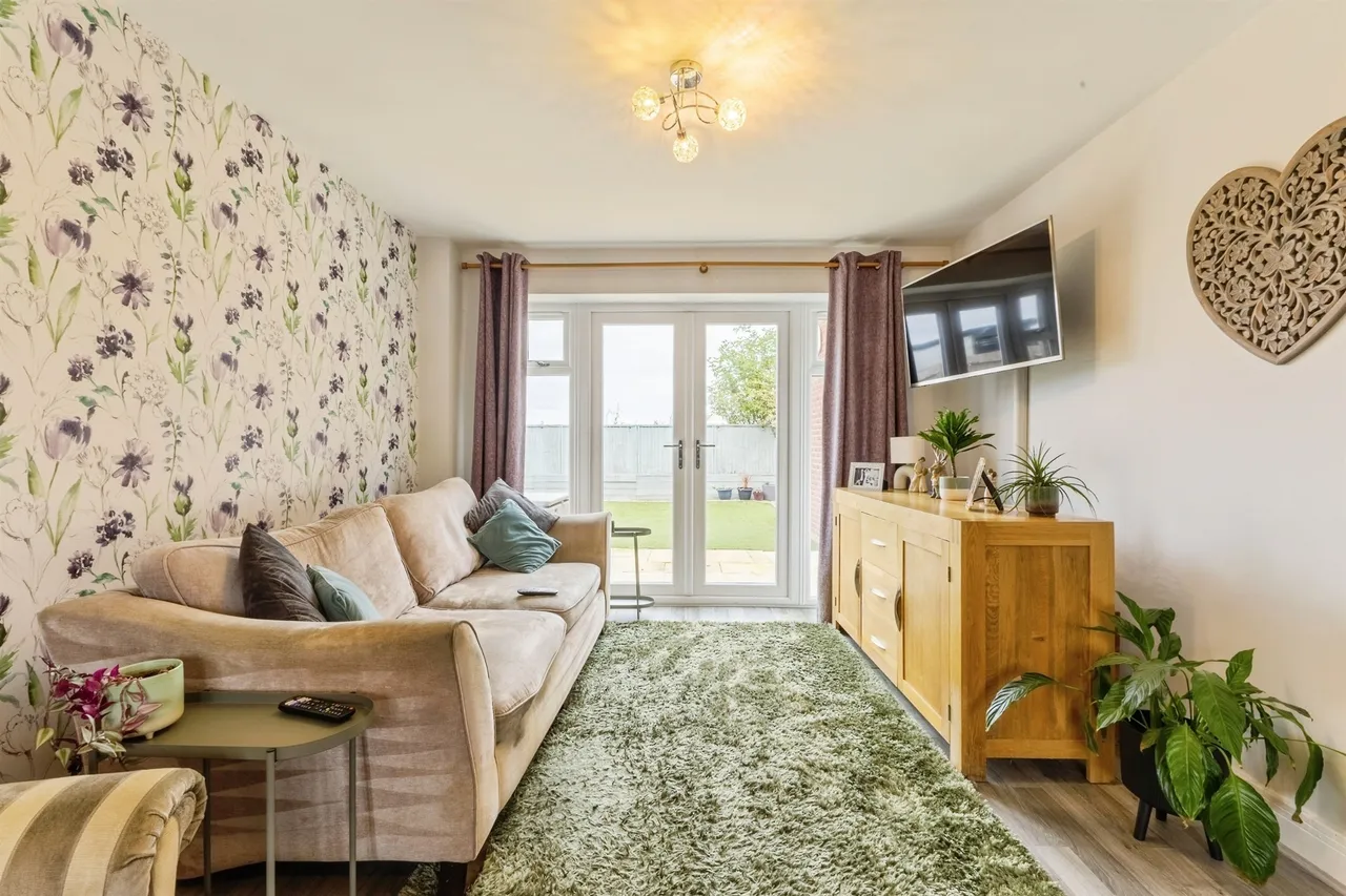Pagnell Close, Wootton, NN4, photo 4