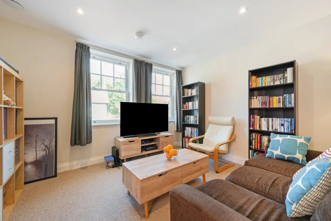 Lyndhurst, SO43, photo 2