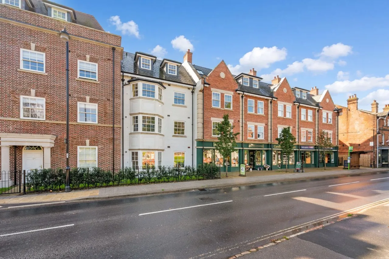 Lyndhurst, SO43, photo 16