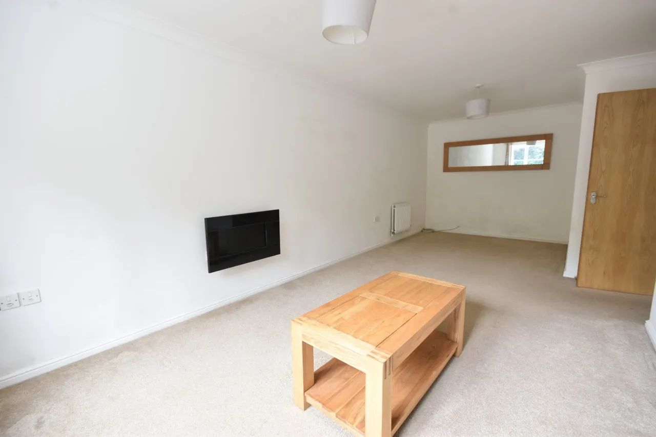 Earlswood, Redhill, RH1, photo 8