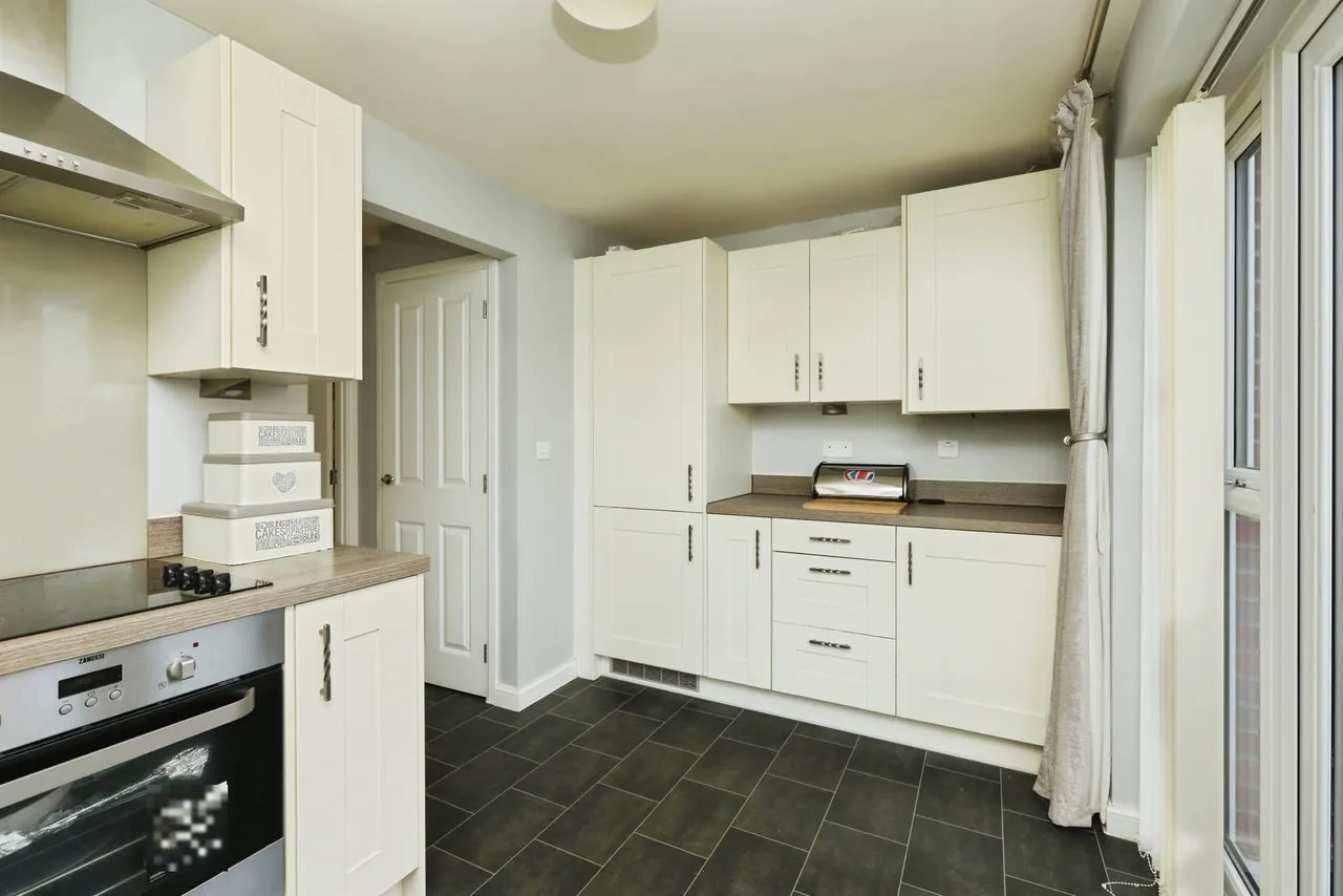 Brimstone Way, Worksop, photo 4