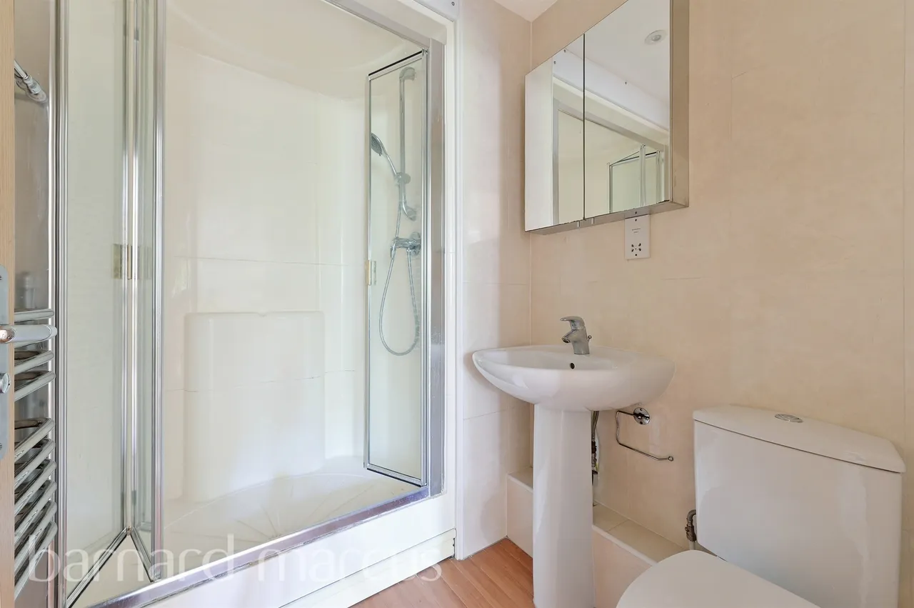 Lamberts Road, Surbiton, photo 7