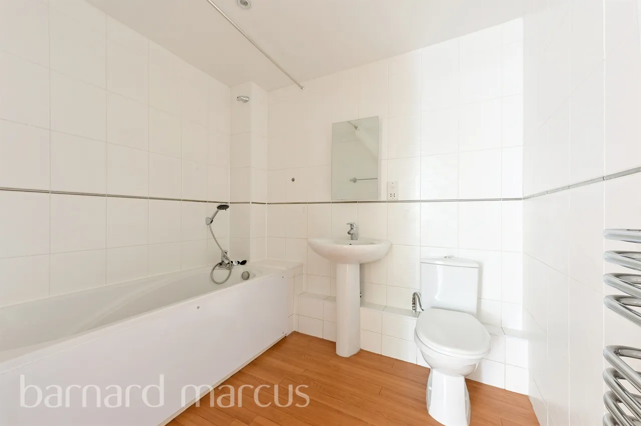 Lamberts Road, Surbiton, photo 5