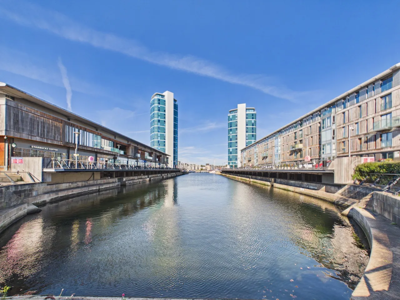 1 bed flat for sale, Dock Head Road, Chatham, ME4