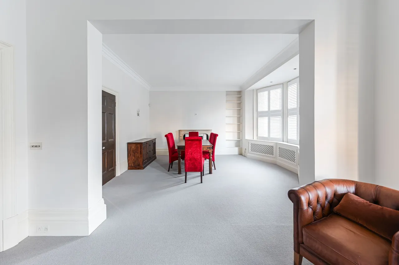 Flat 4, Cadogan Court Gardens, 1 D'Oyley Street, London, photo 7