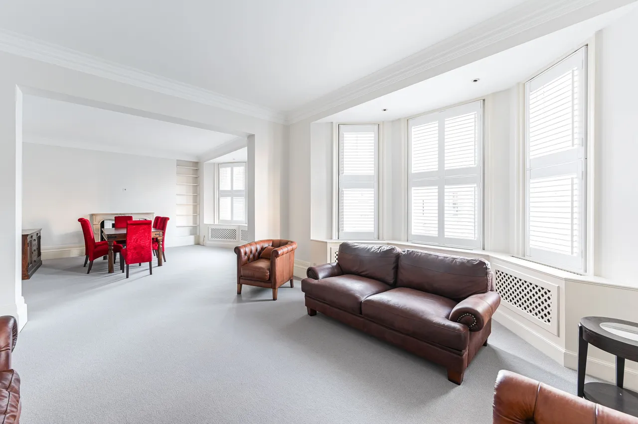Flat 4, Cadogan Court Gardens, 1 D'Oyley Street, London, photo 6