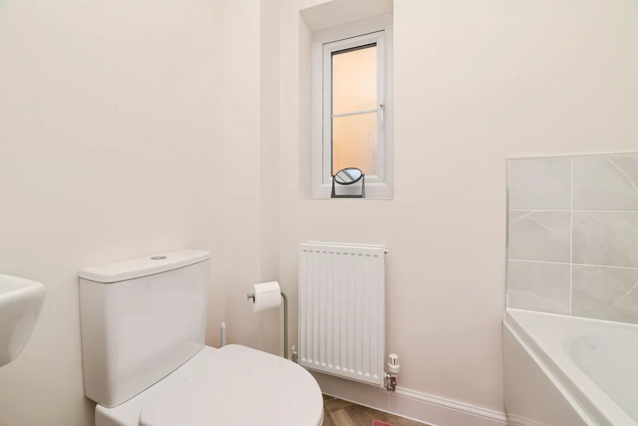 Hazelnut Drive, Beverley, HU17, photo 15