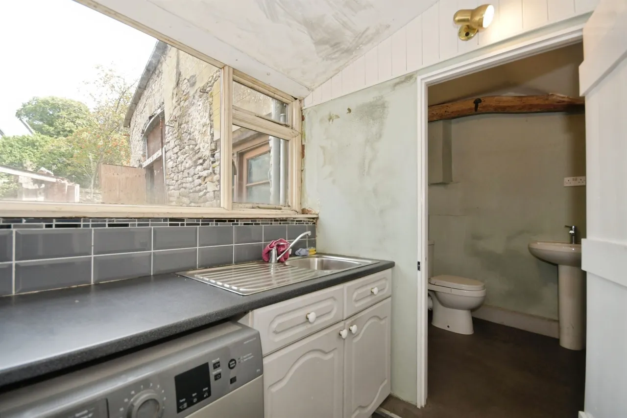 Church Street, Bradwell, Hope Valley, photo 6