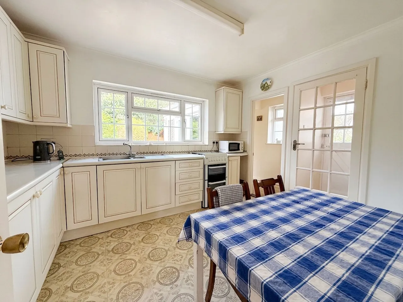Tredova Crescent, Falmouth, TR11, photo 8