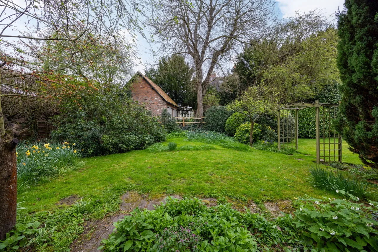 Greenwood, Skipwith, photo 3